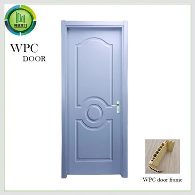 Harga yang bagus Lukisan WPC Pintu pintu interior modern dengan tahan lama WPC rangka tahan kelembaban desain kedap suara dan perawatan permukaan yang dapat disesuaikan on line